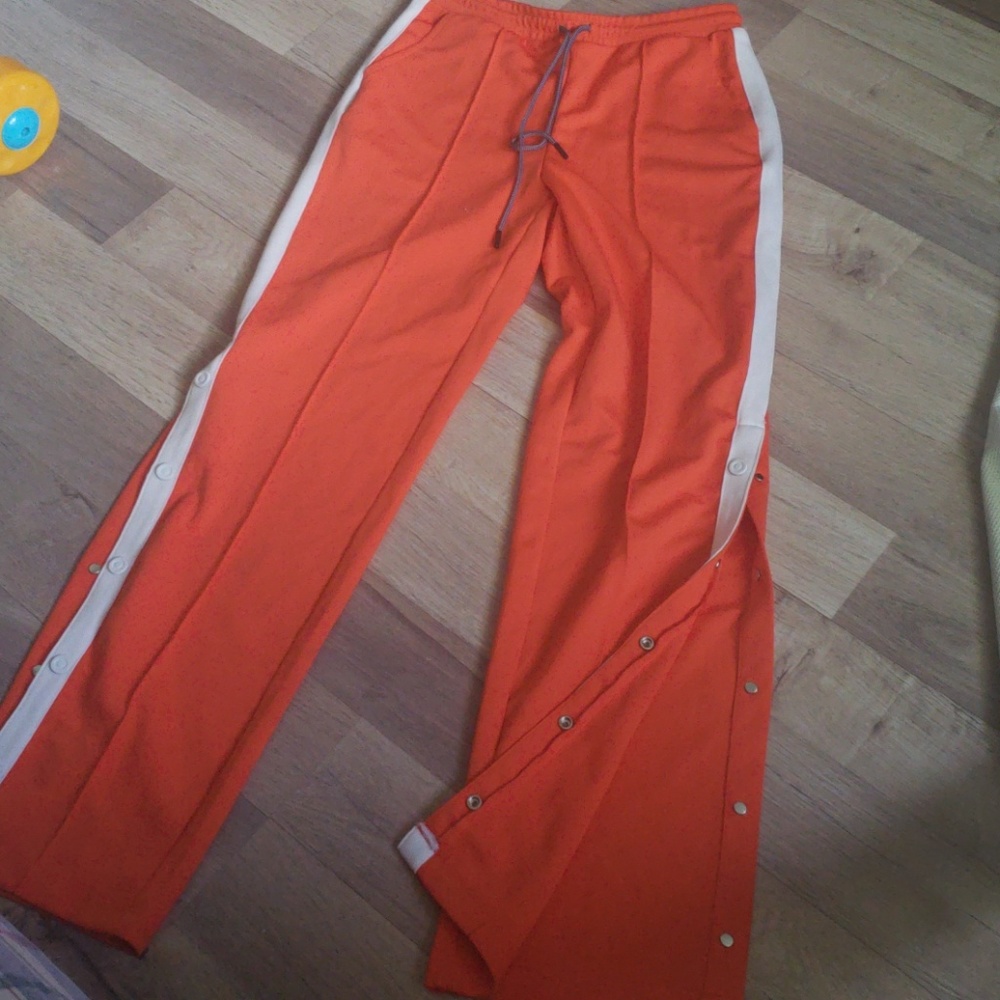 Hunter orange and white 2 piece set